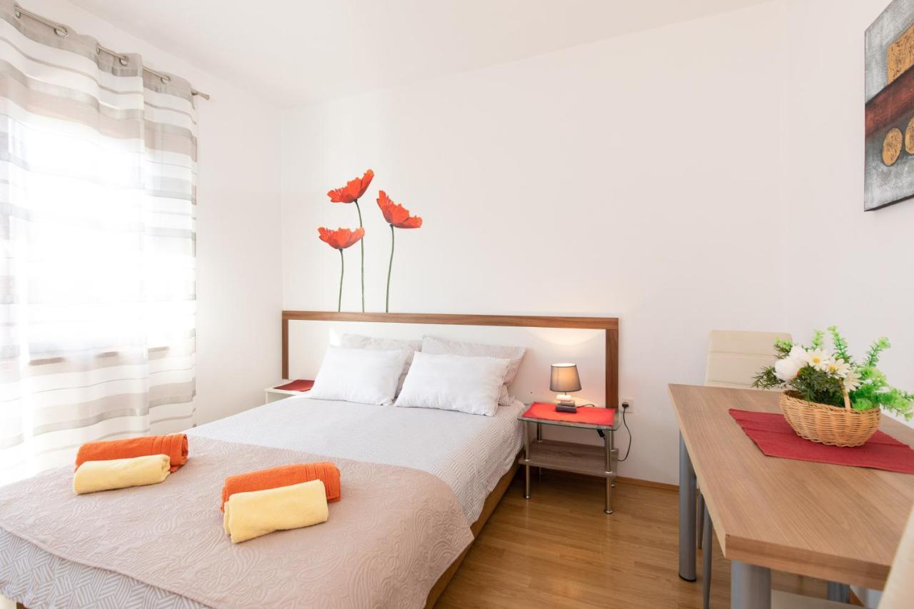 Apartmani Braut Kornić Zewnętrze zdjęcie